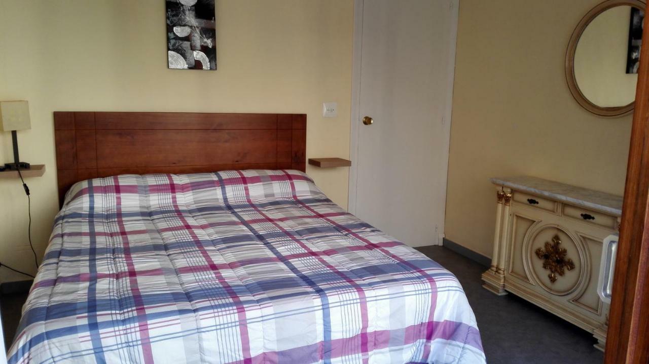 Apartamentos Gladys Морайра Екстериор снимка