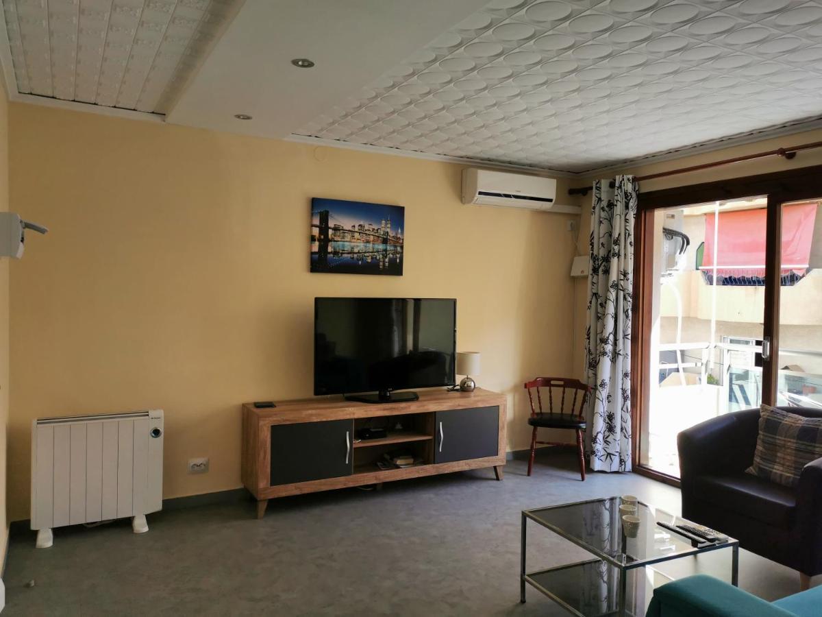 Apartamentos Gladys Морайра Екстериор снимка